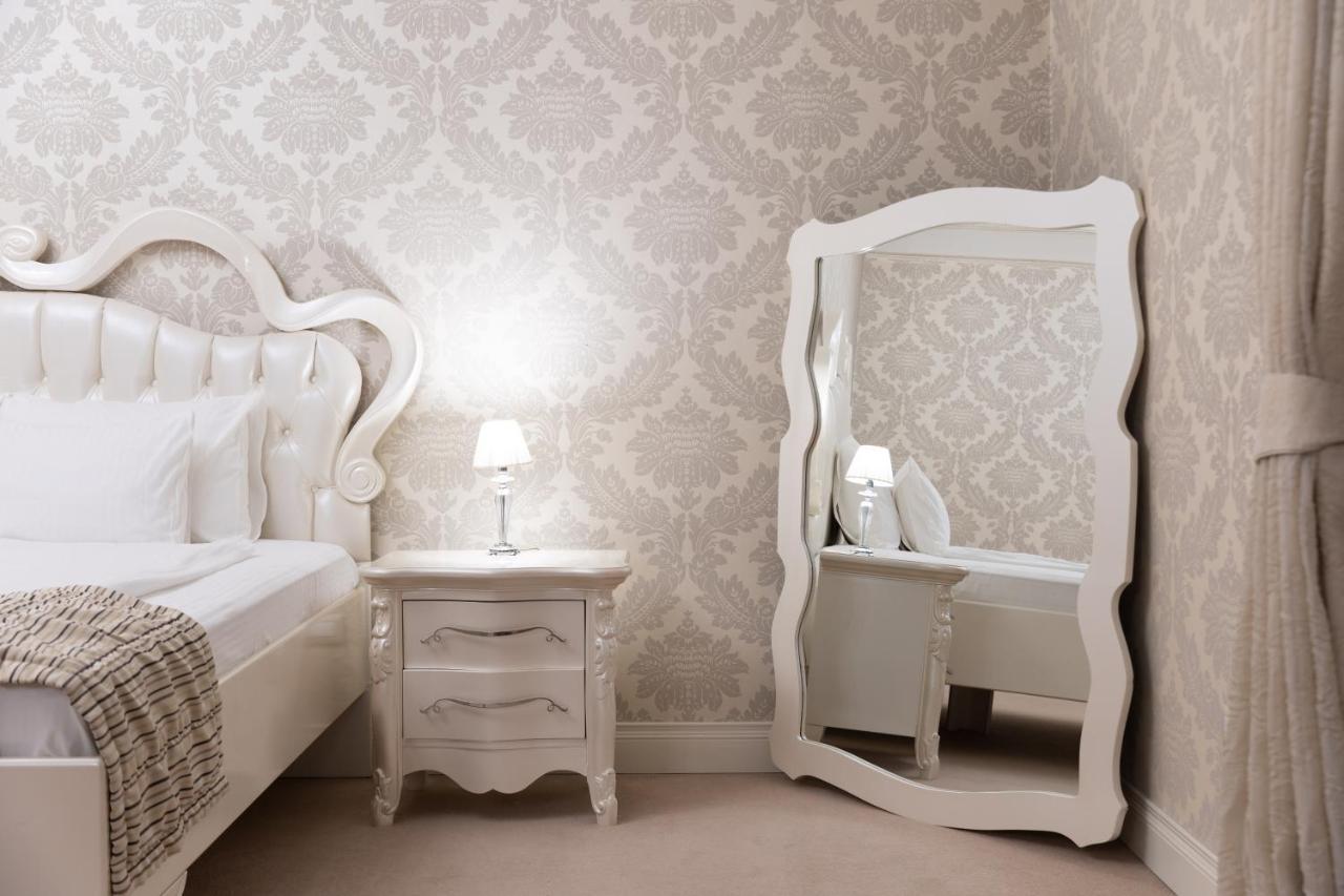 Hotel Dukagjini Печ Экстерьер фото